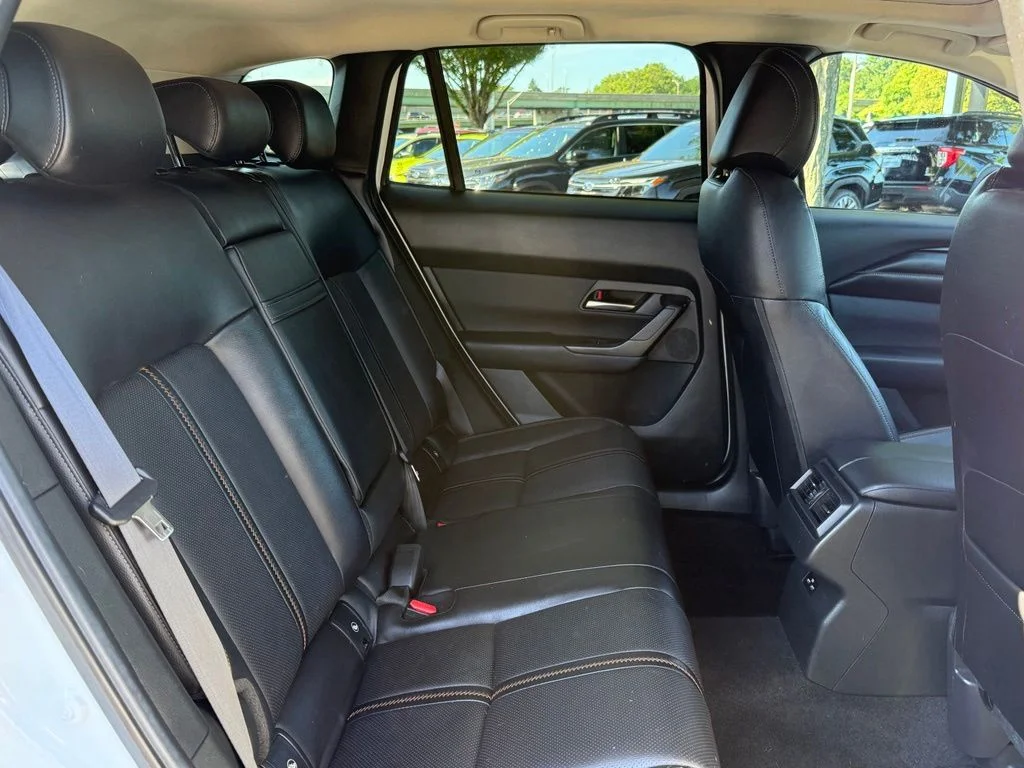 Used 2024 Wind Chill Pearl Mazda 2.5 S Premium Plus Package image 29