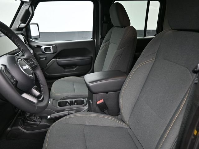 Used 2025 Gray Jeep Sport S image 19
