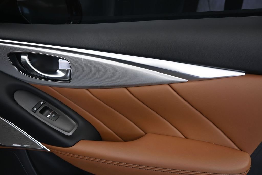 Certified Used 2023 Gray INFINITI LUXE image 25