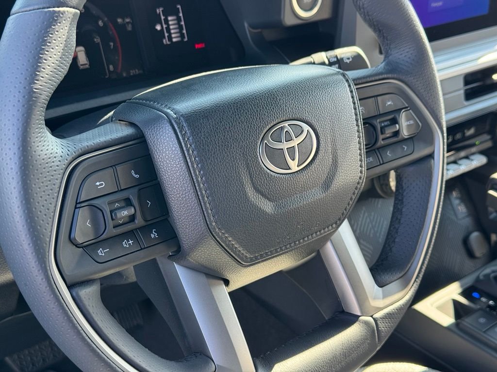 Used 2026  Toyota SR5 image 16