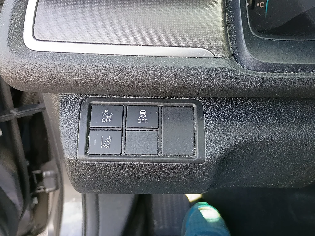 Certified Used 2019 Modern Steel Metallic Honda LX image 17