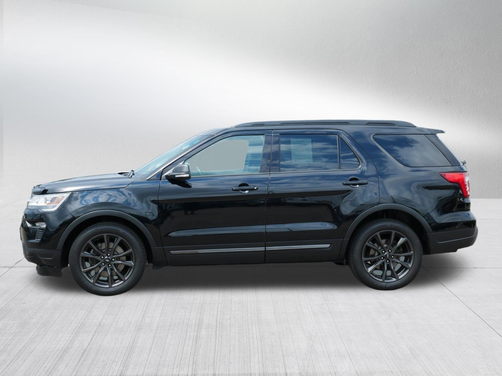 2018 Ford Explorer XLT - Photo 4