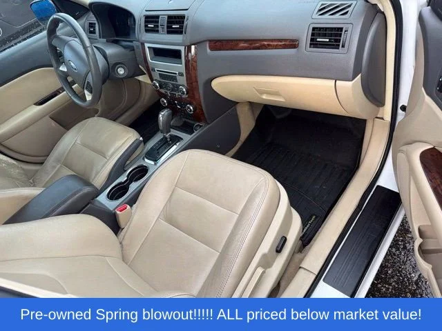 Used 2010 White Ford SEL image 13