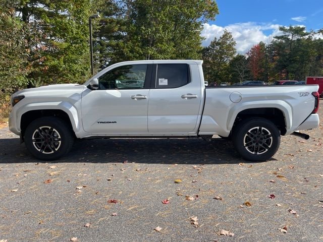 2025 Toyota Tacoma TRD Sport - Photo 8