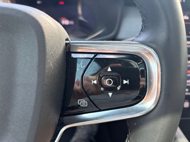 Used 2022 White Polestar Long Range Dual Motor image 19