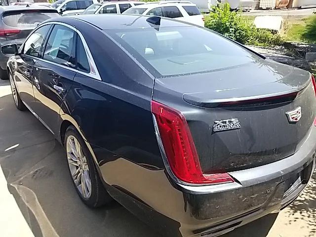 Used 2018 Gray Cadillac Luxury image 12