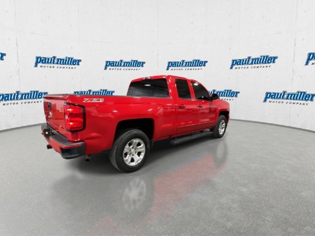 Used 2016 Red Chevrolet LT image 5