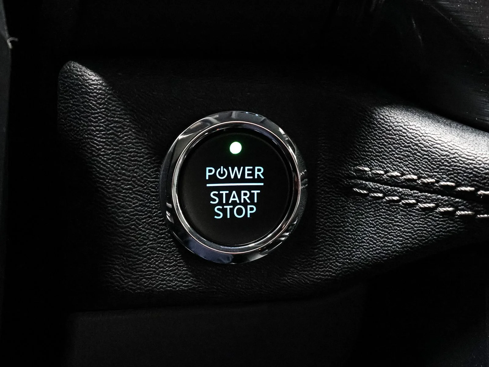 2025 Ford F-150 Lightning Flash - Photo 39