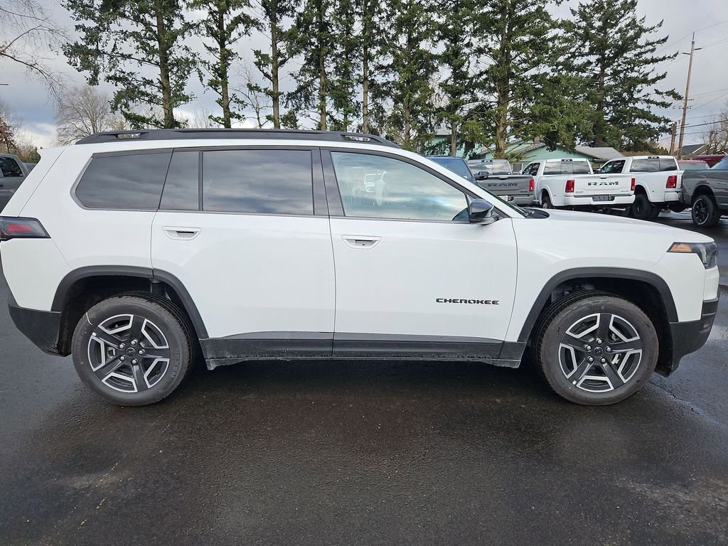 New 2026 Bright White Clear-Coat Exterior Paint Jeep Limited image 8