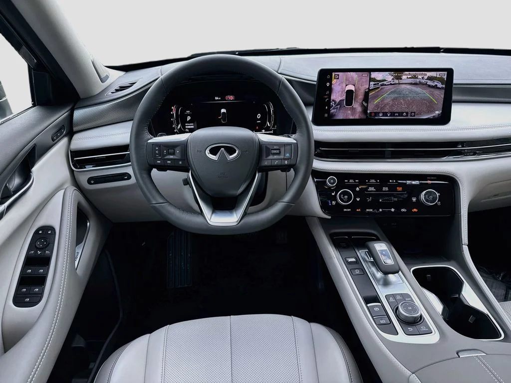 New 2027 MINERAL BLACK INFINITI Luxe FWD image 24