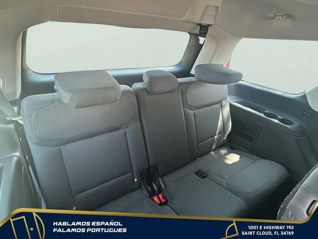 Used 2025  Ford Active image 24