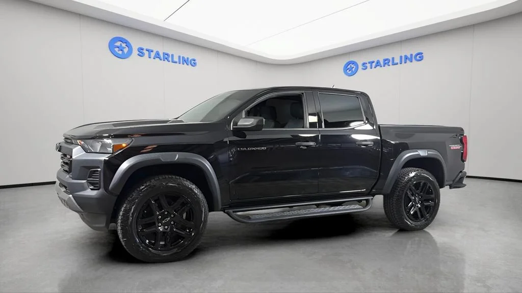Used 2023 Black Chevrolet Trail Boss image 2