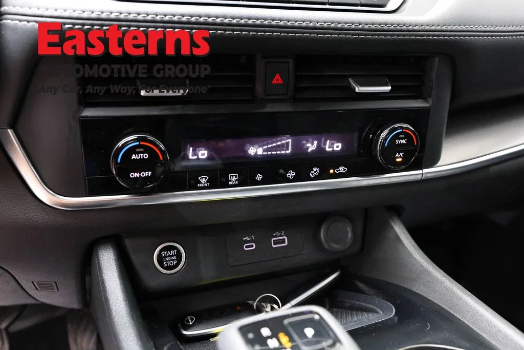 Used 2023 Gray Nissan SV image 19