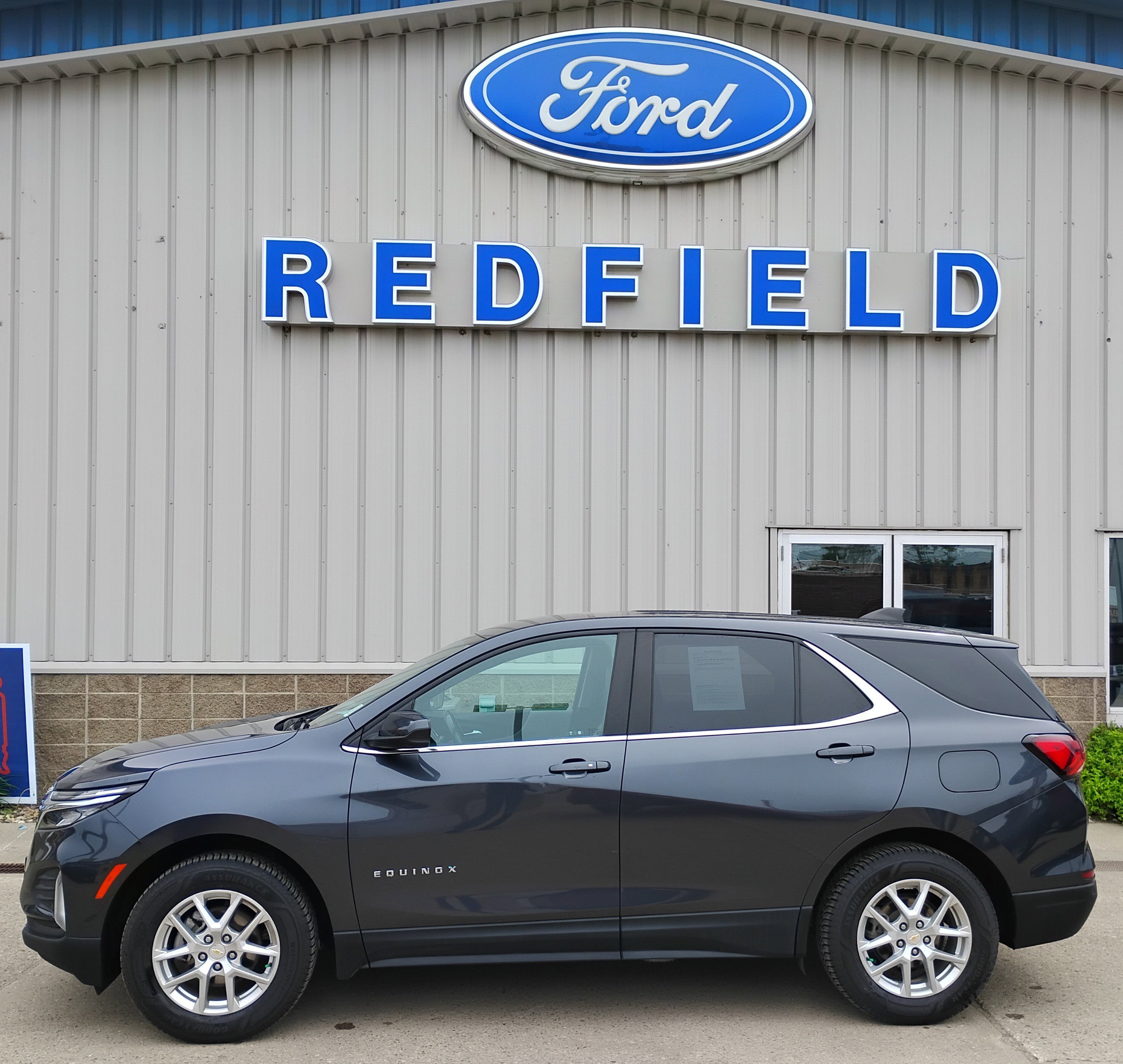 Used 2022 Iron Gray Metallic Chevrolet LT image 1