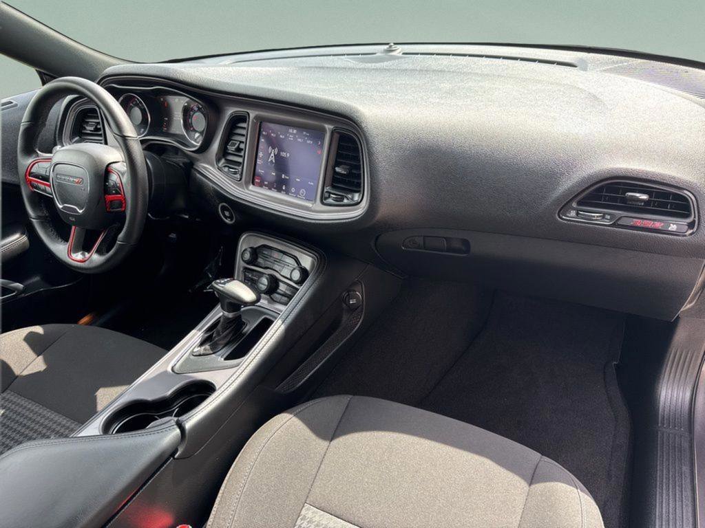 Used 2023 Granite Pearlcoat Dodge R/T Scat Pack image 26