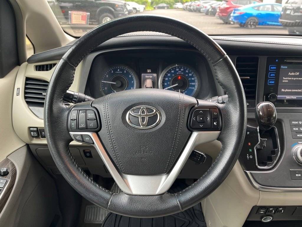 Used 2017 Midnight Black Metallic Toyota XLE image 15
