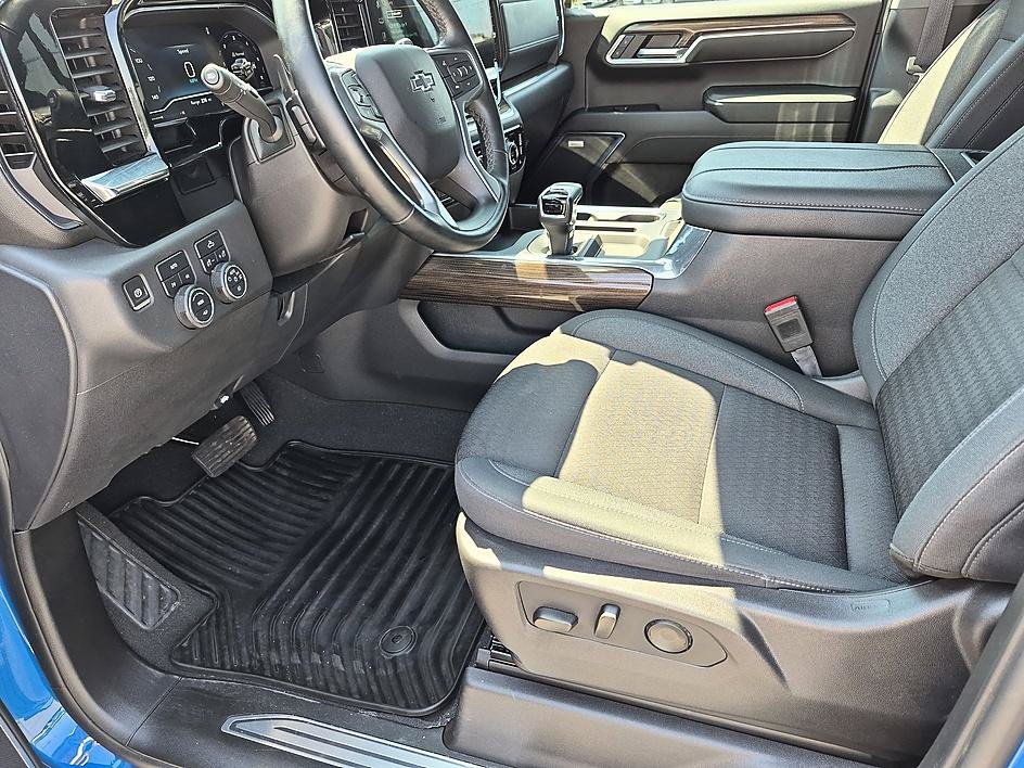Used 2024 Glacier Blue Metallic Chevrolet RST image 15