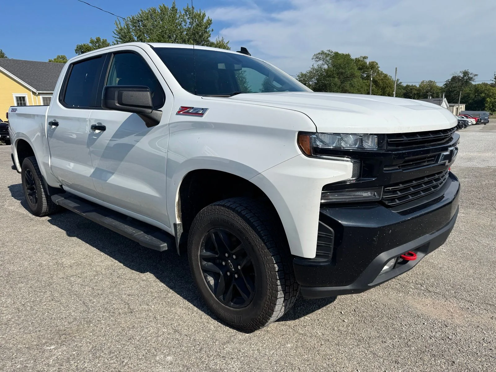 Used 2022 White Chevrolet LT Trail Boss image 10