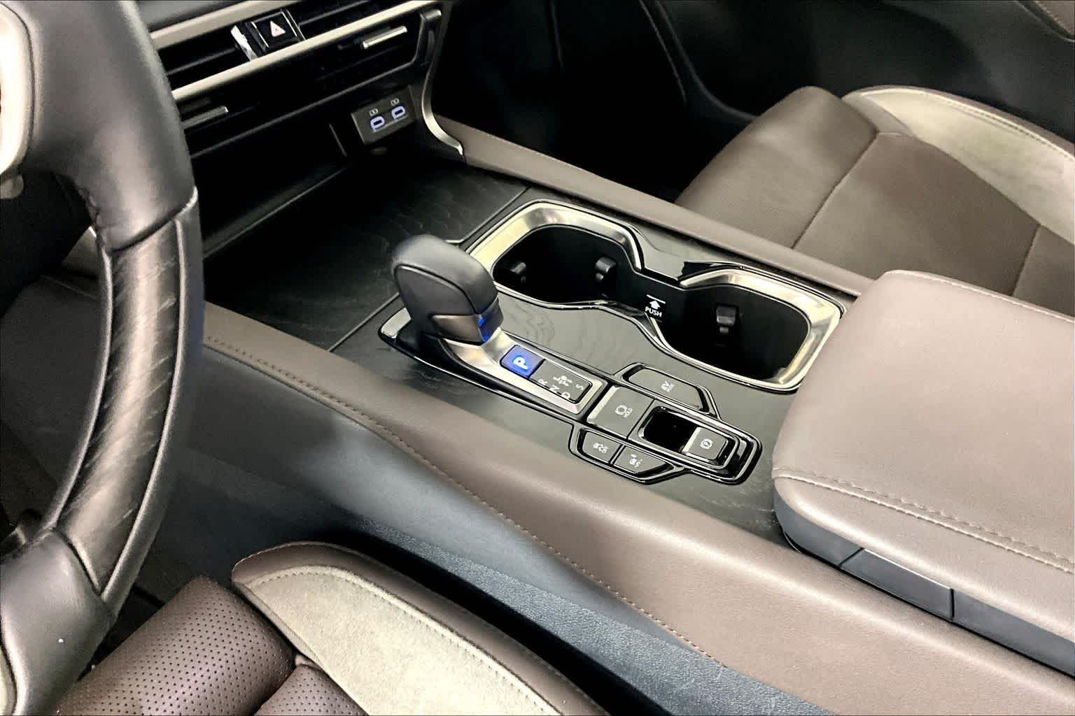2023 Lexus RX Hybrid 350h - Photo 15