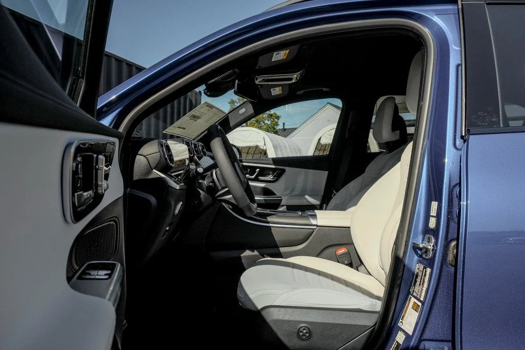 Certified Used 2026 Blue Mercedes-Benz GLC 300 image 11