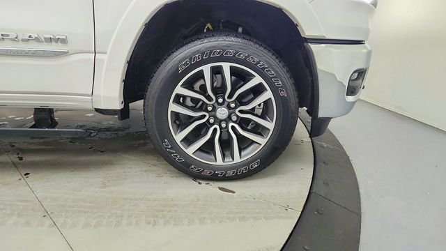 Used 2025 White Ram Limited image 15