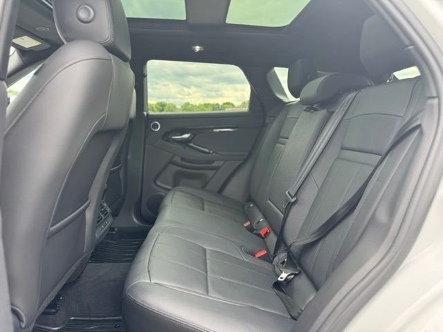 Used 2024 White Land Rover S image 11