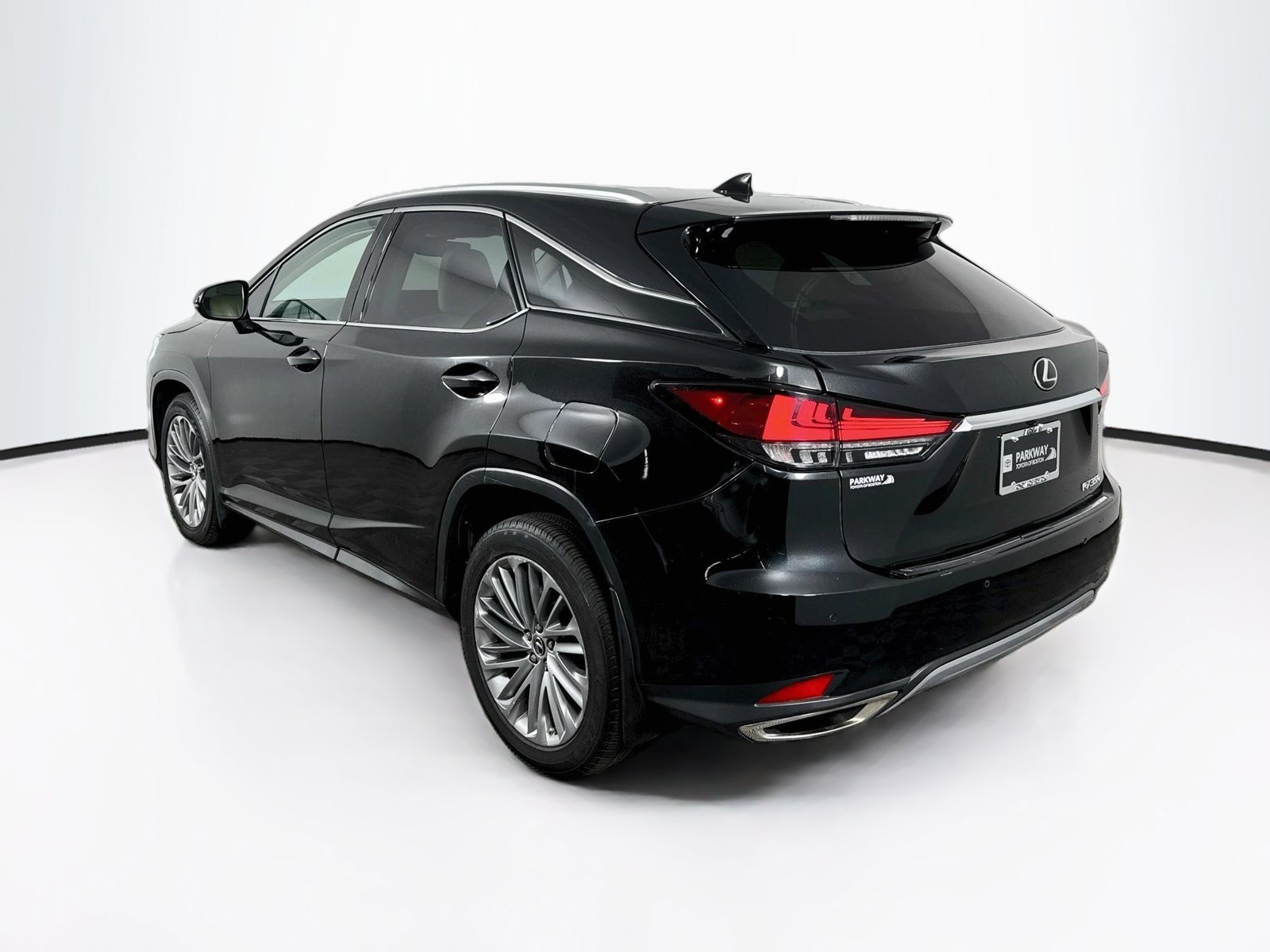 Used 2022 Black Lexus 350 image 5