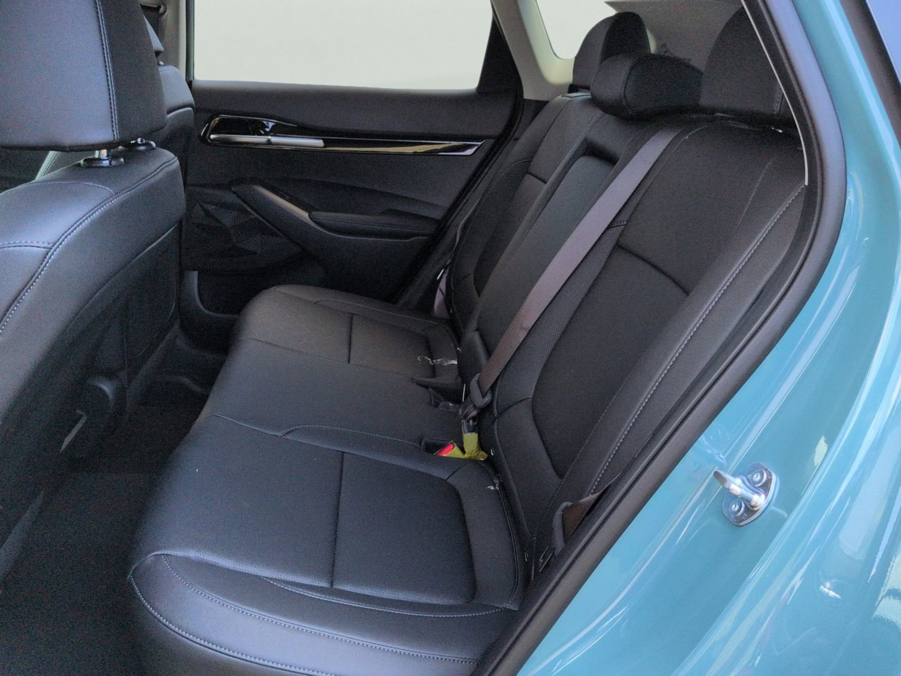 New 2026 Pluton Blue Kia EX image 15