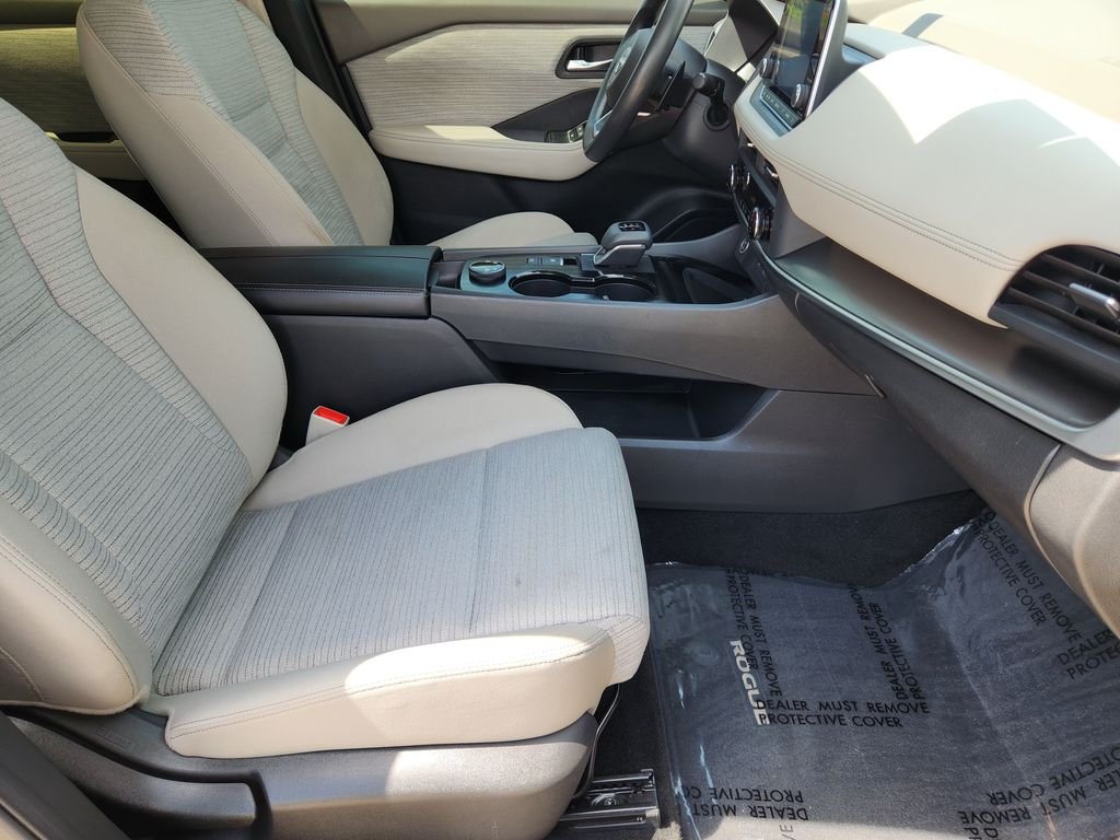 Used 2023 Black Nissan SV image 15