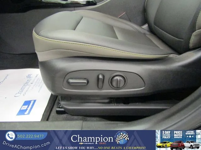 Certified Used 2025 Mosaic Black Metallic Chevrolet ACTIV image 18