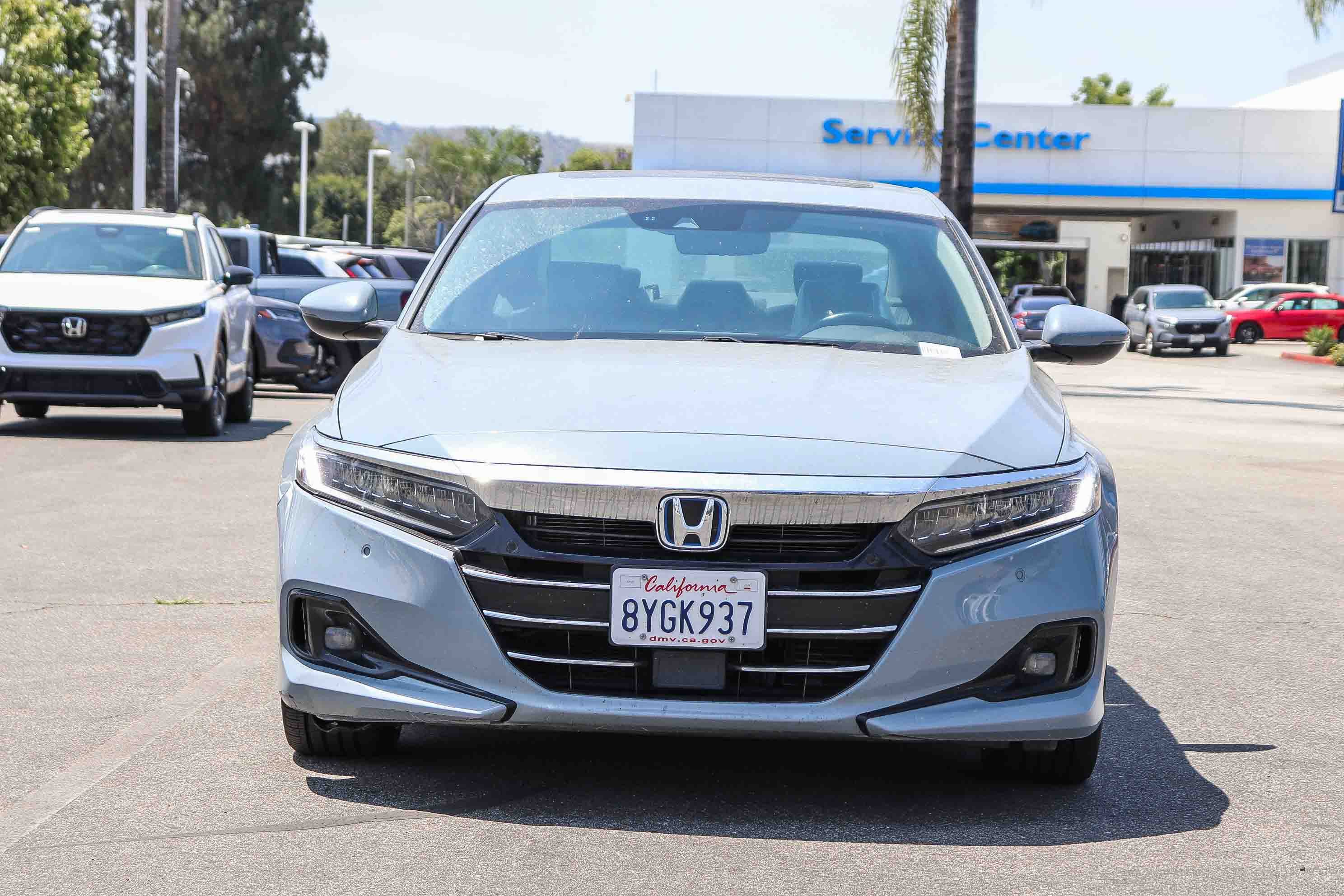 Certified Used 2021 Sonic Gray Pearl Honda Touring image 2