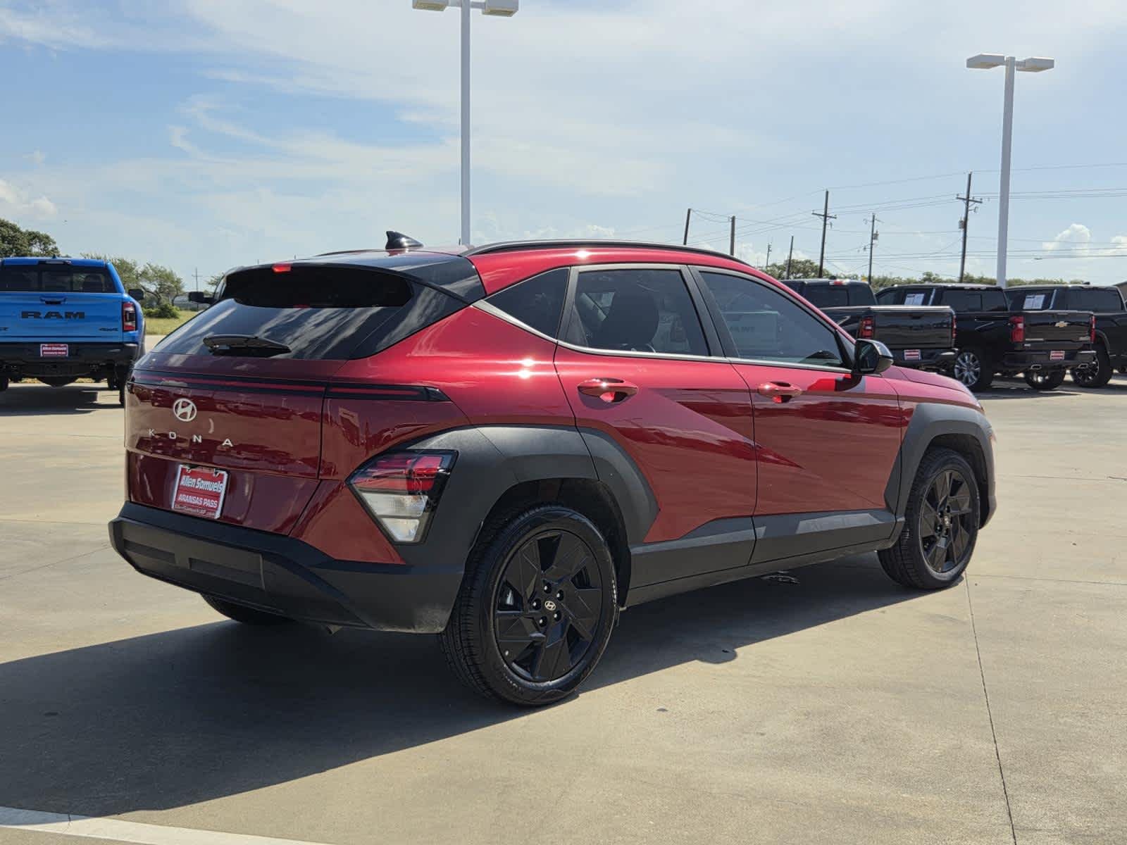 Used 2026 Ultimate Red Metallic Hyundai SEL Sport image 5