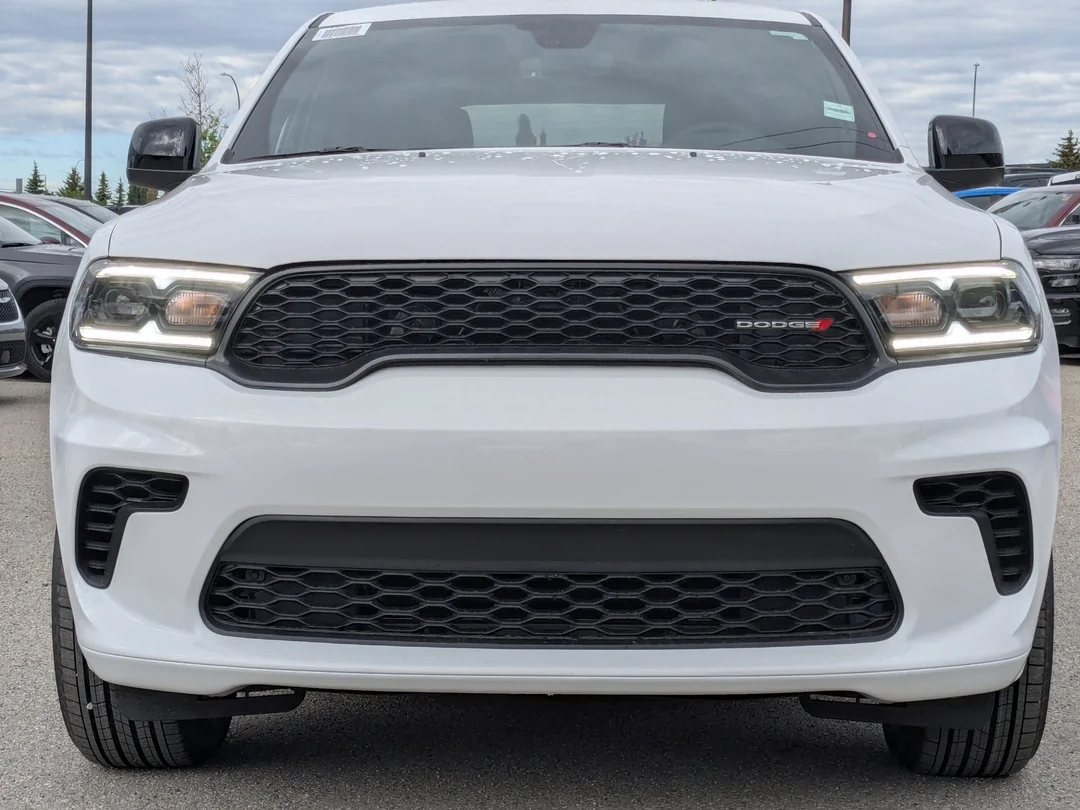 New 2026 White Dodge SXT - - AWD - 3.6L Pentastar V6 - Michelin All- Season Tires - 18 Alum Wheels & More! image 3