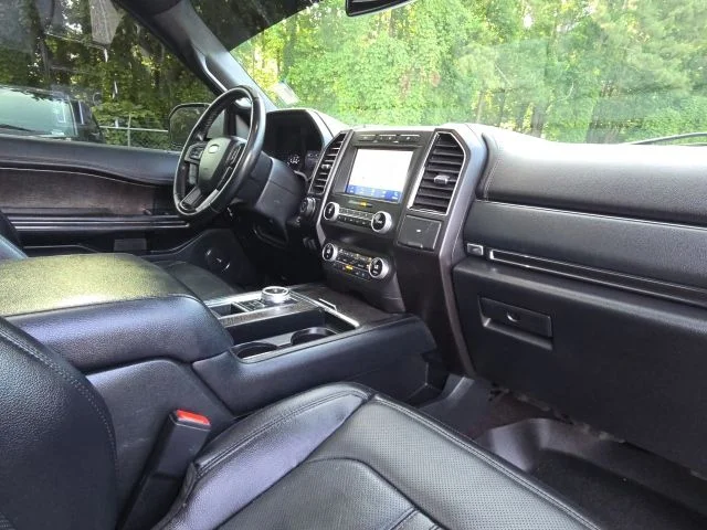 Used 2021 White Ford Limited image 24