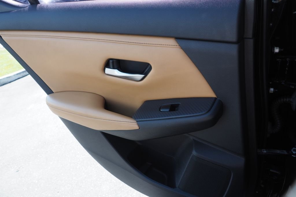 Used 2023 Black Nissan SV image 18