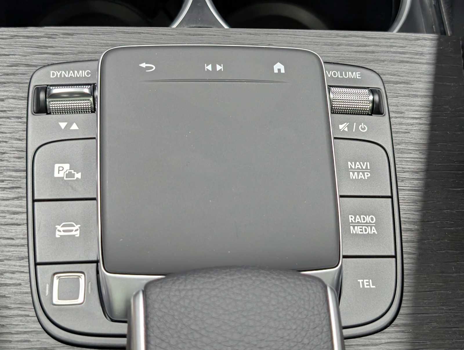 New 2026 MANUFAKTUR Moonlight White Magno Mercedes-Benz GLE 450 image 27