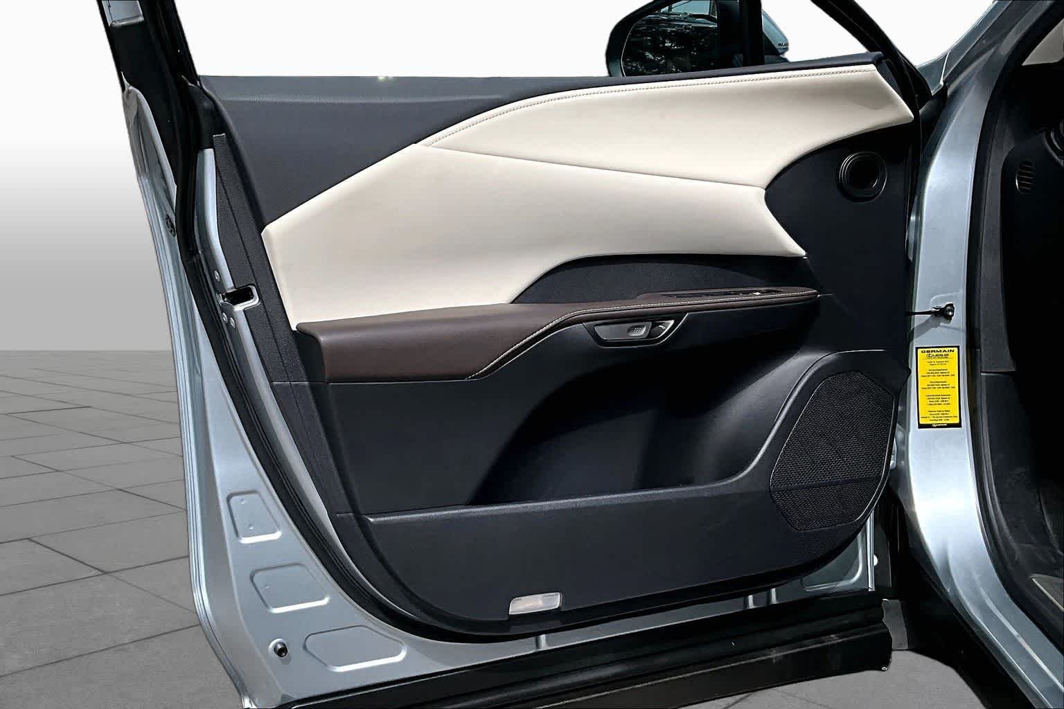 Used 2023 Iridium Lexus  image 26
