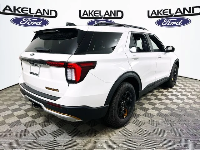New 2026 White Ford Tremor image 3