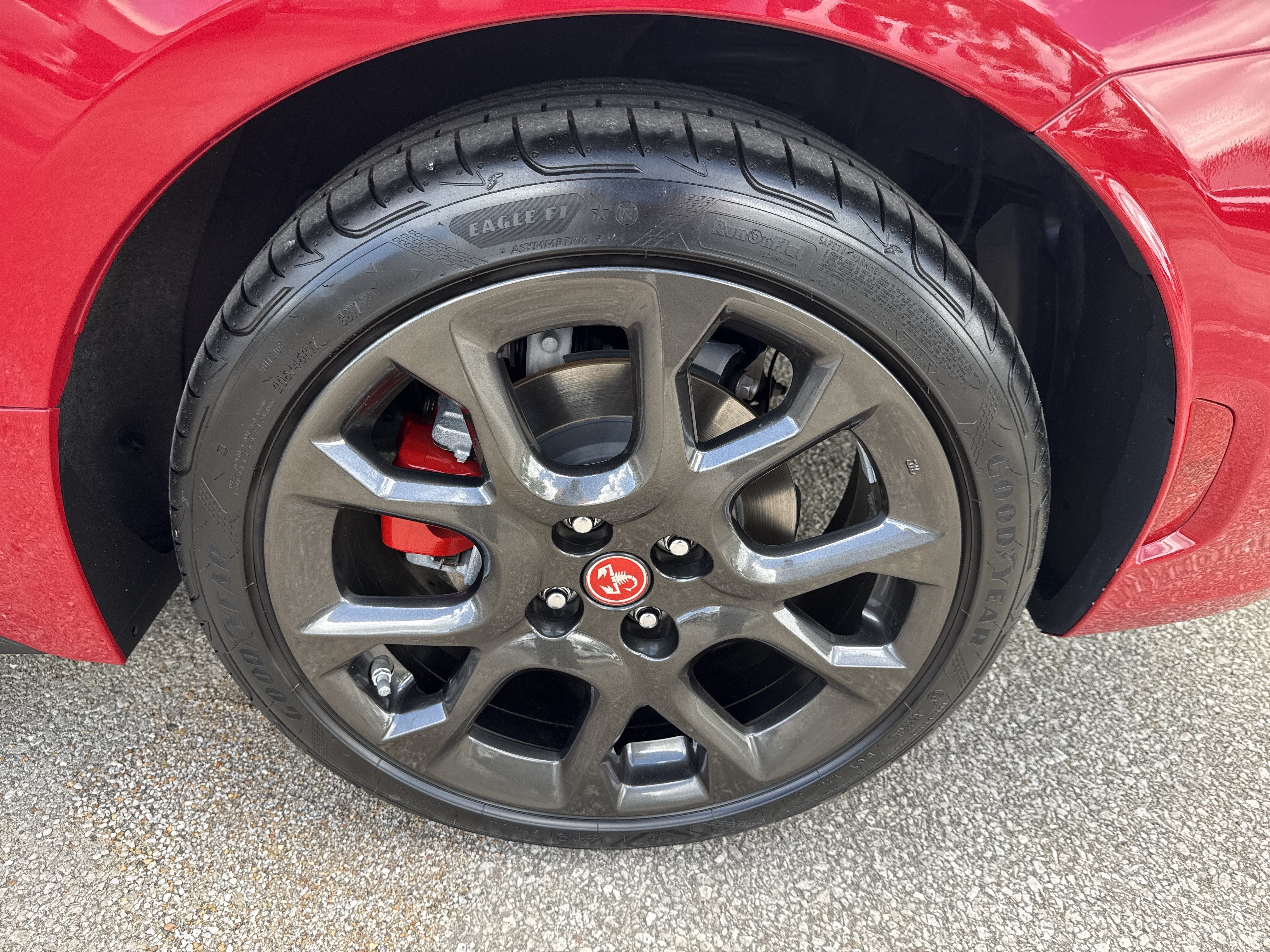 Used 2020 Hypnotique Red FIAT Abarth image 18