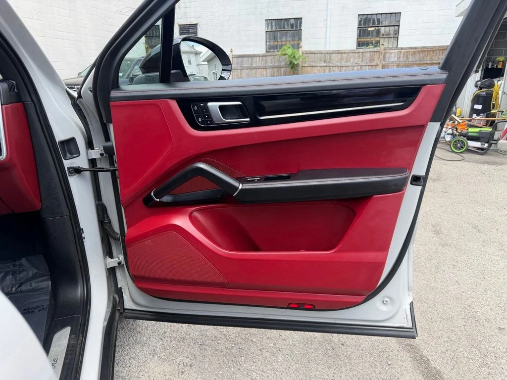 Used 2023 Black Porsche Base image 10