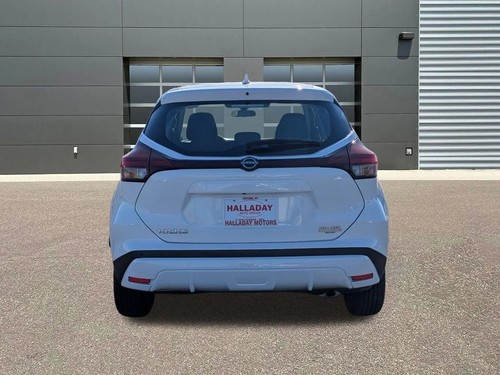 Used 2023 Fresh Powder Nissan S image 7