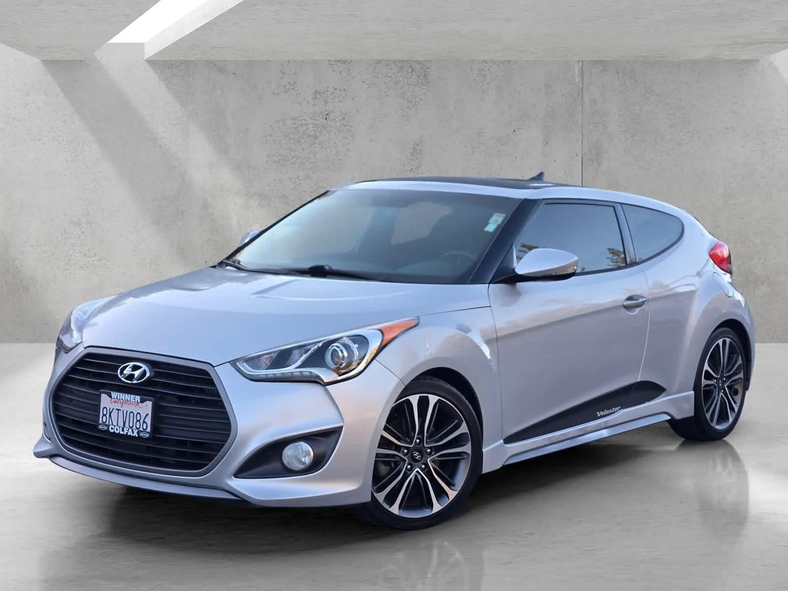 Used 2016  Hyundai Turbo image 8