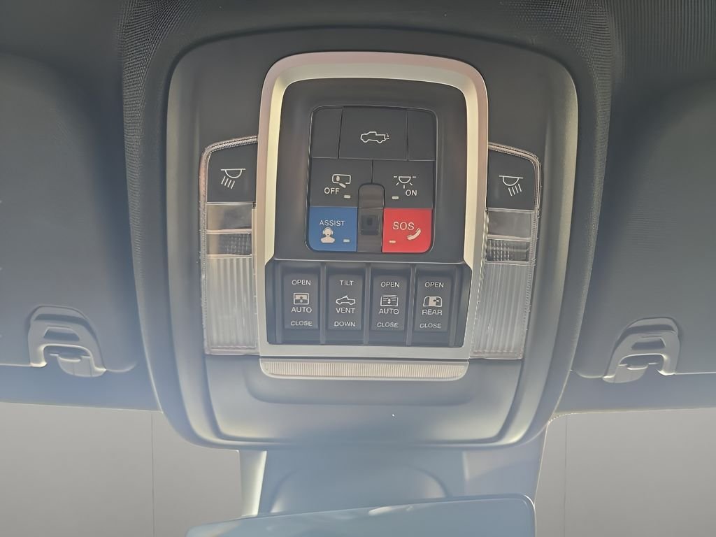 Used 2023 Blue Ram Laramie image 19