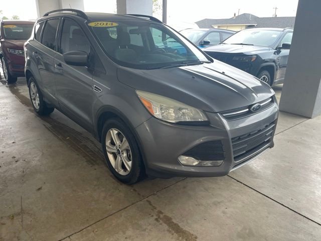 Used 2014 Gray Ford SE image 3