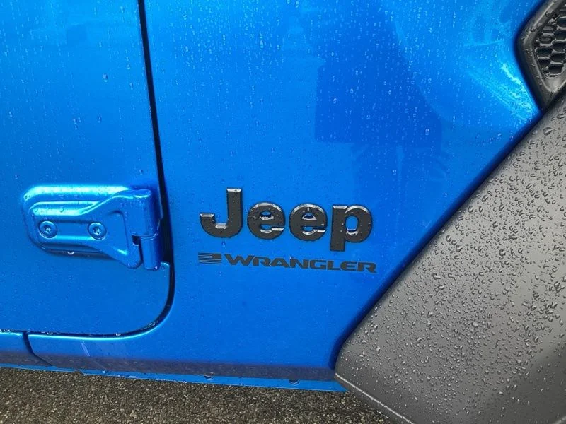 New 2026 Hydro Blue Pearl-Coat Exterior Paint Jeep Sport image 10