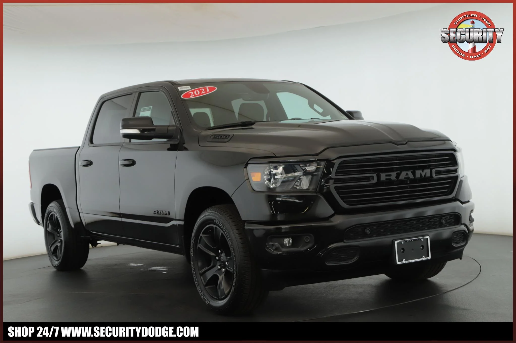 2021 RAM 1500 Big Horn/Lone Star 4x4 Crew Cab 5'7's photo