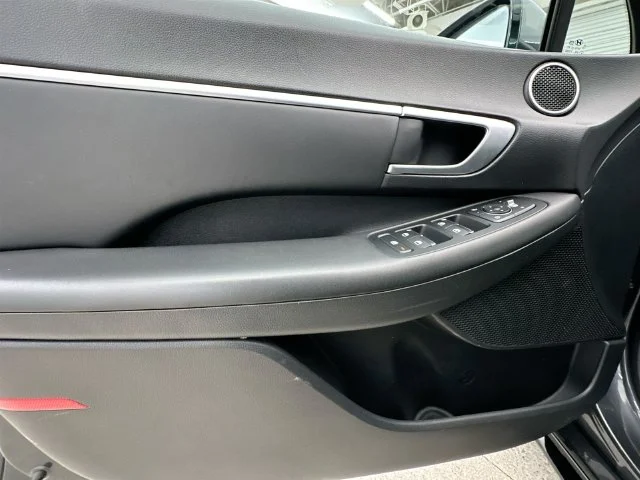 Used 2024 Gray Hyundai SEL image 20
