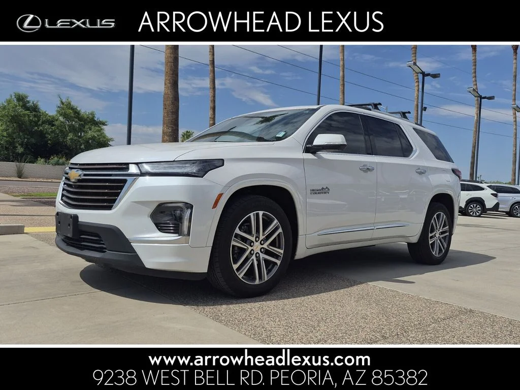 Used 2023 White Chevrolet High Country image 1