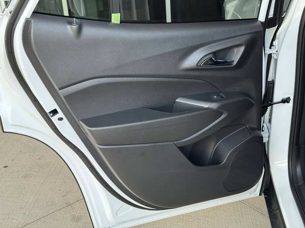 2026 Chevrolet Trax LS - Photo 17
