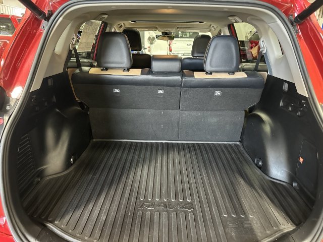 Used 2016 Barcelona Red Metallic Toyota Limited image 26